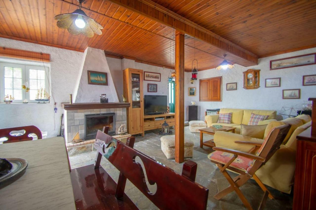 Traditional Village House Méson Yerakaríon Εξωτερικό φωτογραφία